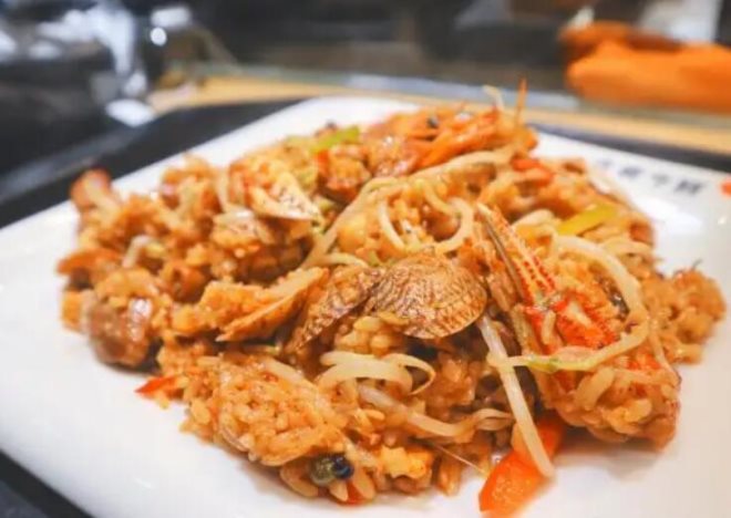 大先生海鲜焖面加盟