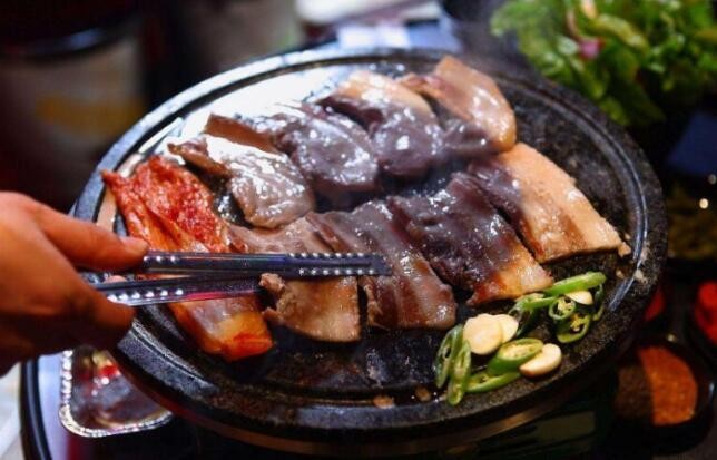 呼啦啦韩式炭火烤肉加盟 呼啦啦韩式炭火烤肉加盟