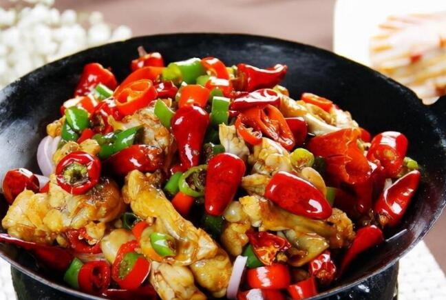 喆品四季干锅牛蛙加盟 喆品四季干锅牛蛙加盟