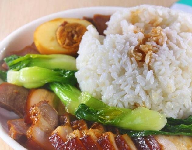 猪小镇猪脚饭加盟