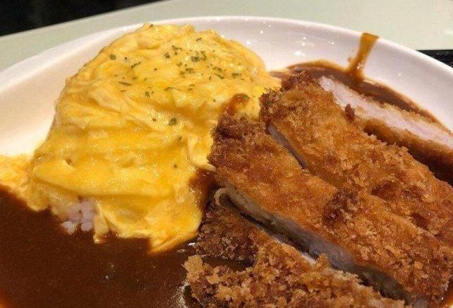 德二家日式咖喱蛋包飯