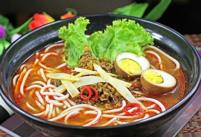 石榴姐火鍋米線加盟