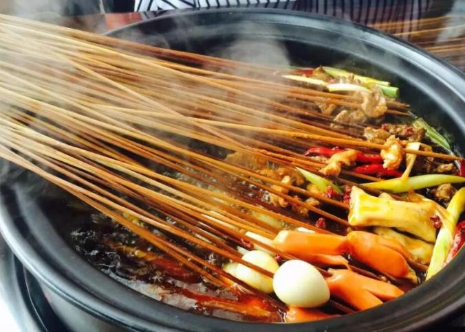 張麻子鹵味串串加盟