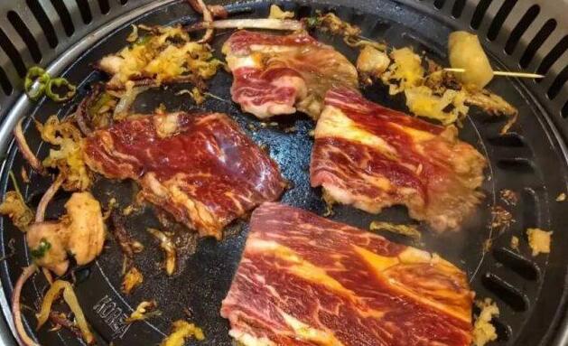 巴隆烤肉加盟