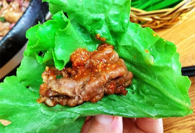 哇哇肉烤肉 哇哇肉烤肉