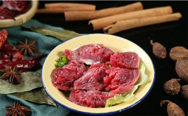 醉鹃城市井火锅加盟