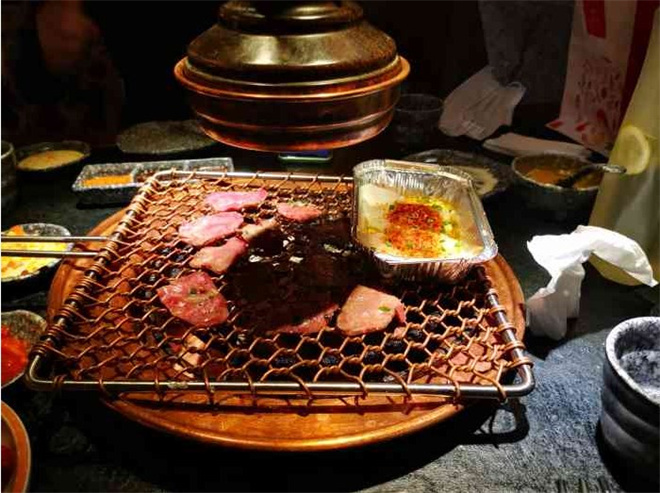 焱石摩登烤肉加盟