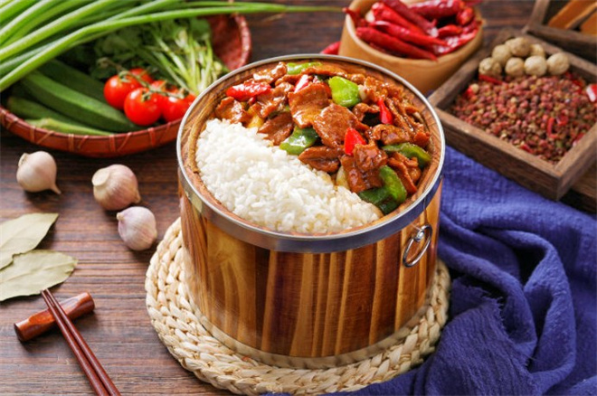 湘攸小厨木桶饭加盟