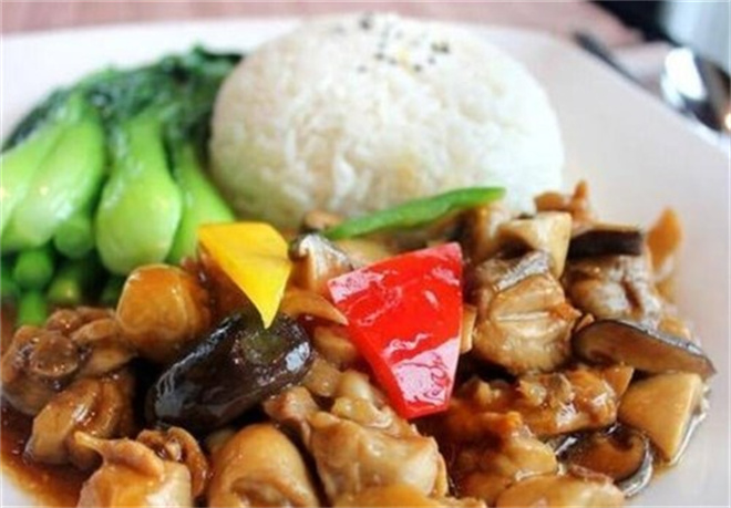 蒸膳日盛快餐加盟