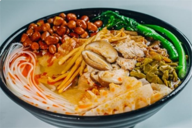 东门七爷螺蛳粉