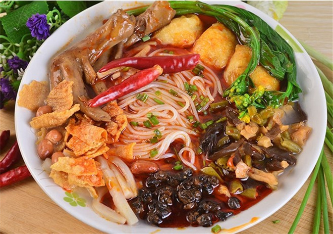 东门七爷螺蛳粉