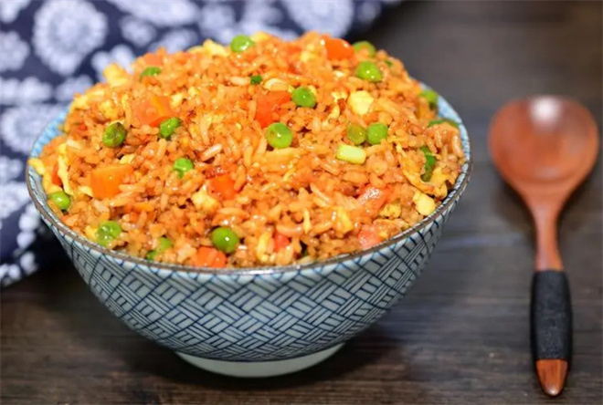 领鲜大叔海鲜炒饭加盟