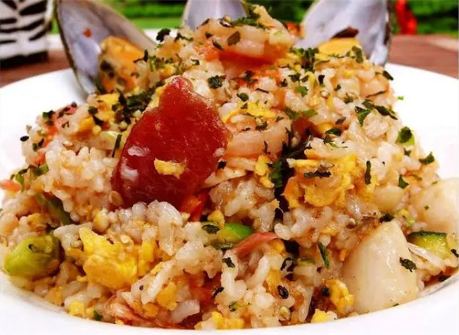 计大厨海鲜炒饭