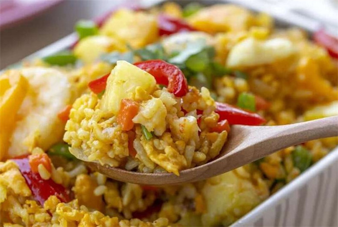 计大厨海鲜炒饭