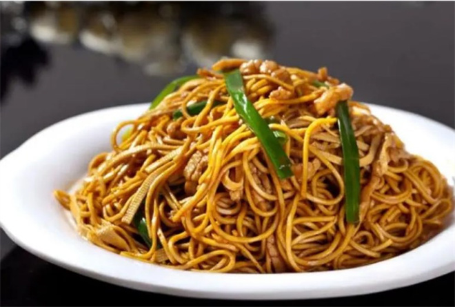 饭小妖炒饭炒面