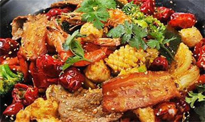 百纳福麻辣香锅加盟