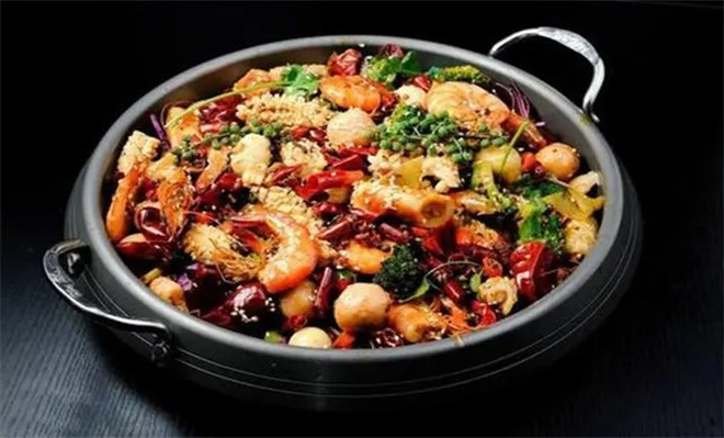 锅三侠麻辣香锅