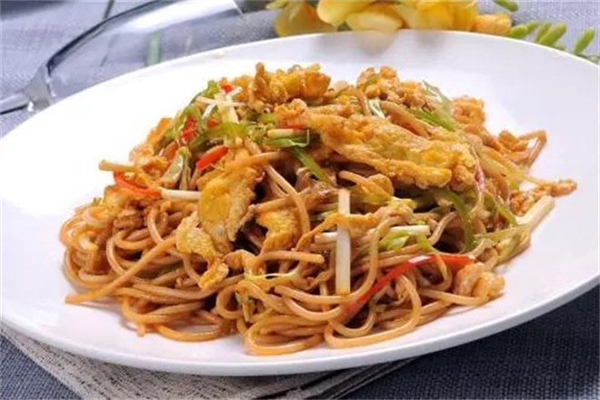 锅师兄炒面加盟