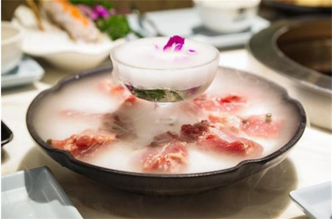 乡水源重庆火锅 乡水源重庆火锅