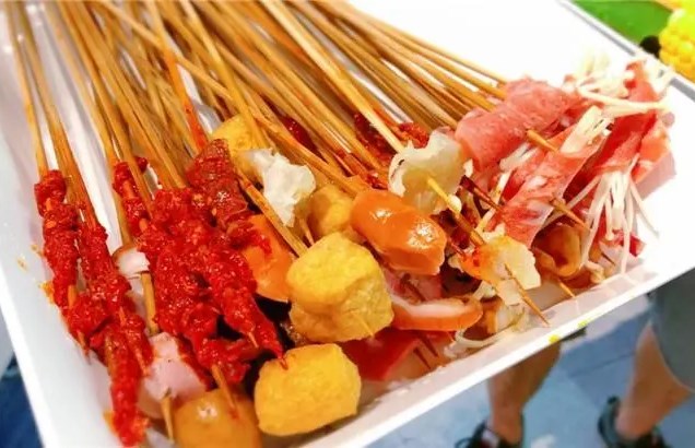 川公煮串串火锅