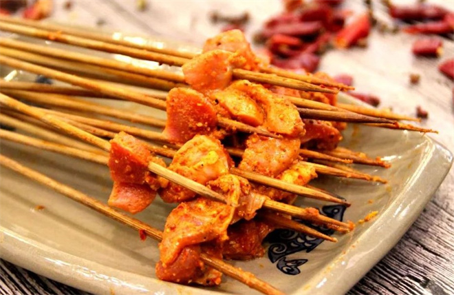 与你初见串串火锅