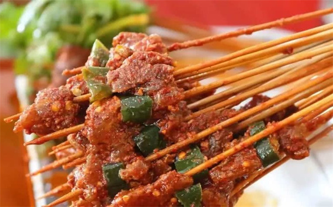 梦幺妹串串火锅