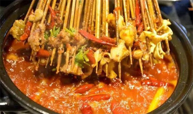 半个椒串串火锅加盟