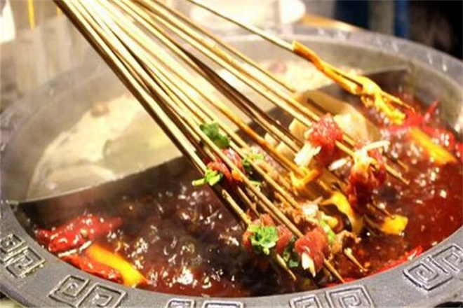 川公煮串串火锅