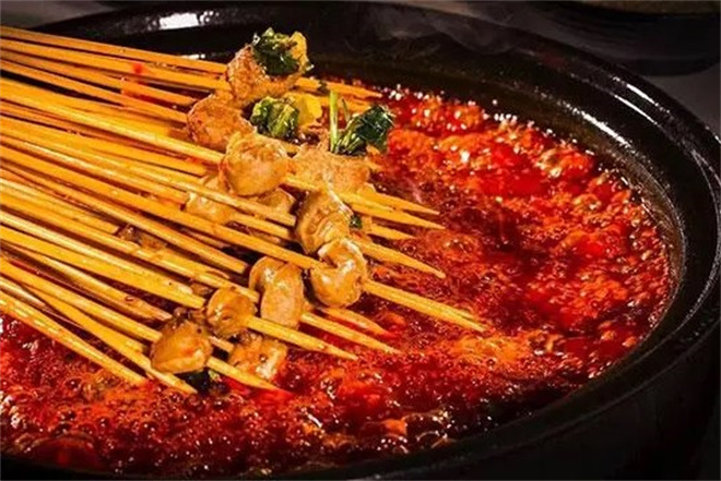 首签首串串火锅加盟