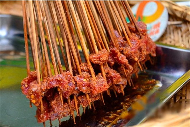 唯爱李先生串串火锅