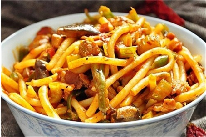 疆湖传说炒米粉