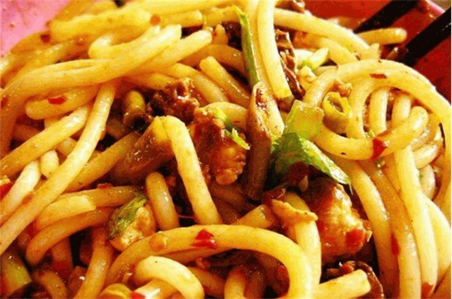 花儿赞新疆炒米粉