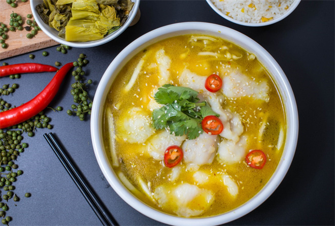 鱼小七酸菜鱼加盟