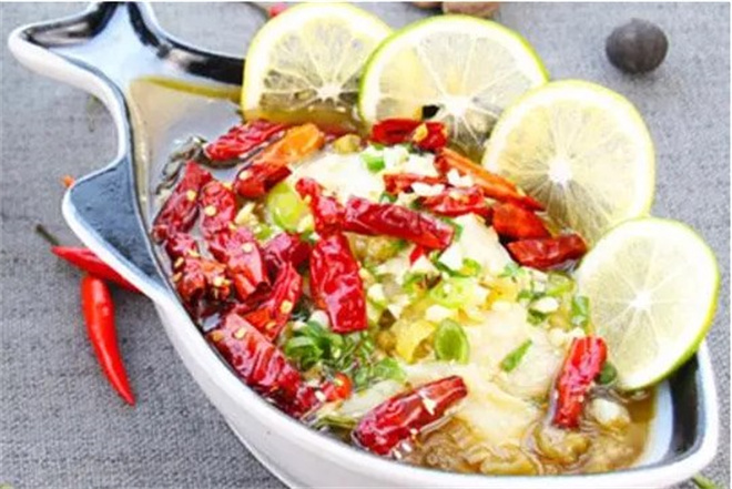 韩主厨酸菜鱼饭