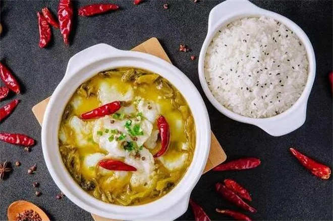 大肥鱼酸菜鱼米饭加盟