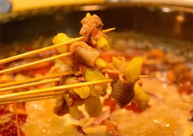 赖小花串串火锅