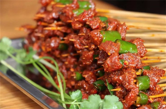 赖小花串串火锅加盟