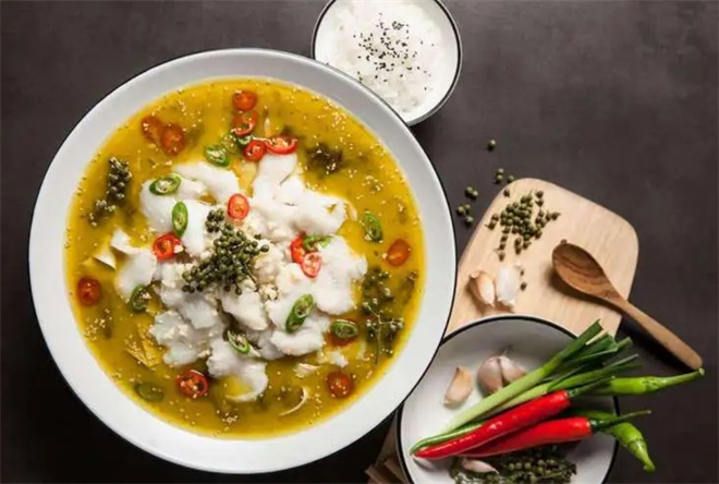 相老猫酸菜鱼米饭