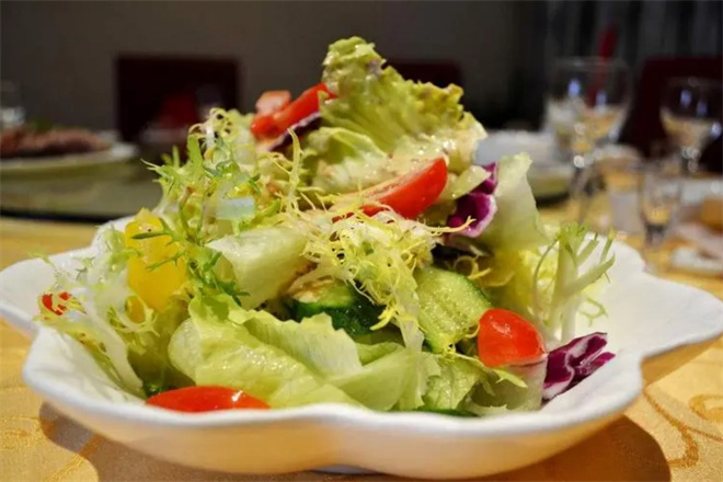 塔沙欧尼轻食加盟