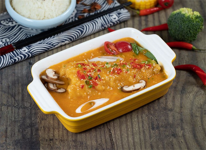 芷鱼烤鱼饭