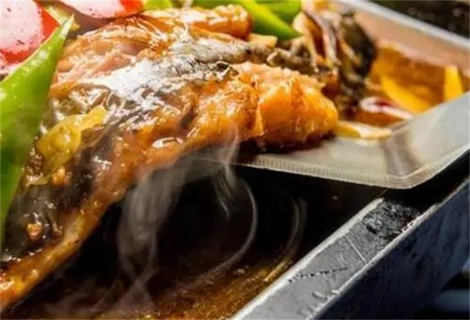 奔波儿灞小份烤鱼 奔波儿灞小份烤鱼