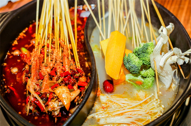 杨鼎记串串火锅