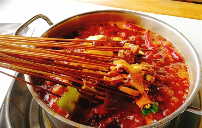 杨小牛串串火锅加盟