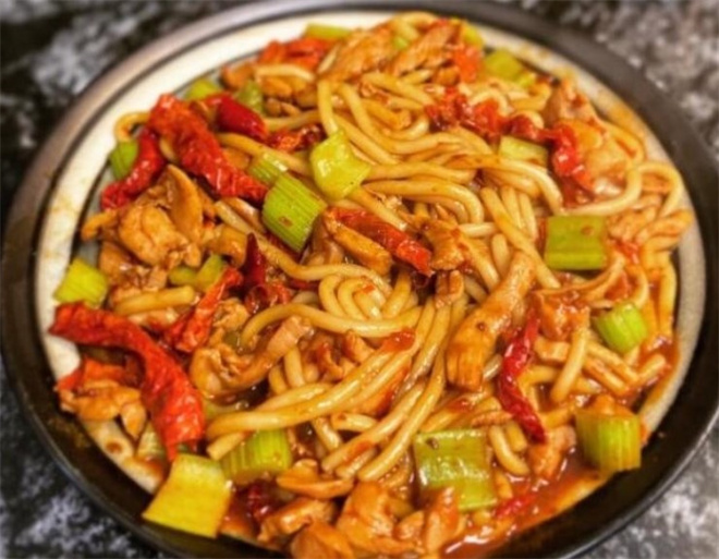 王小疆新疆炒米粉加盟