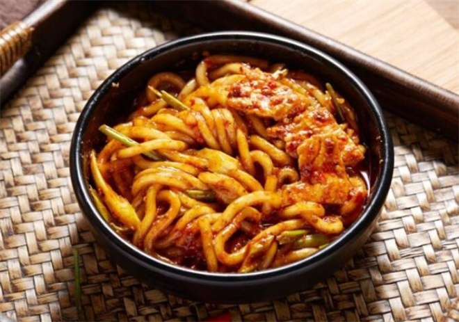 王小疆新疆炒米粉