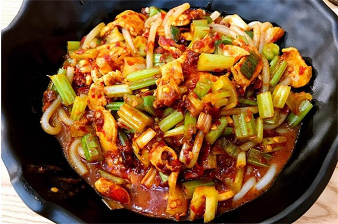 疆格格新疆炒米粉加盟 疆格格新疆炒米粉加盟