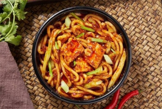 王小疆新疆炒米粉