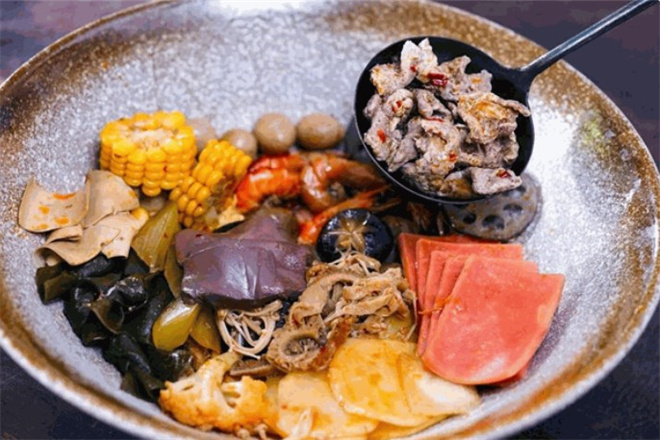 川厨仔五味冒菜加盟