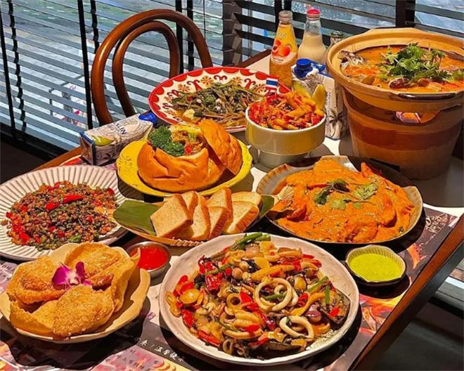 泰小巷亚洲街头热炒加盟 泰小巷亚洲街头热炒加盟