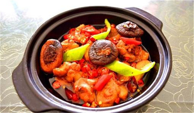 福源斋黄焖鸡米饭